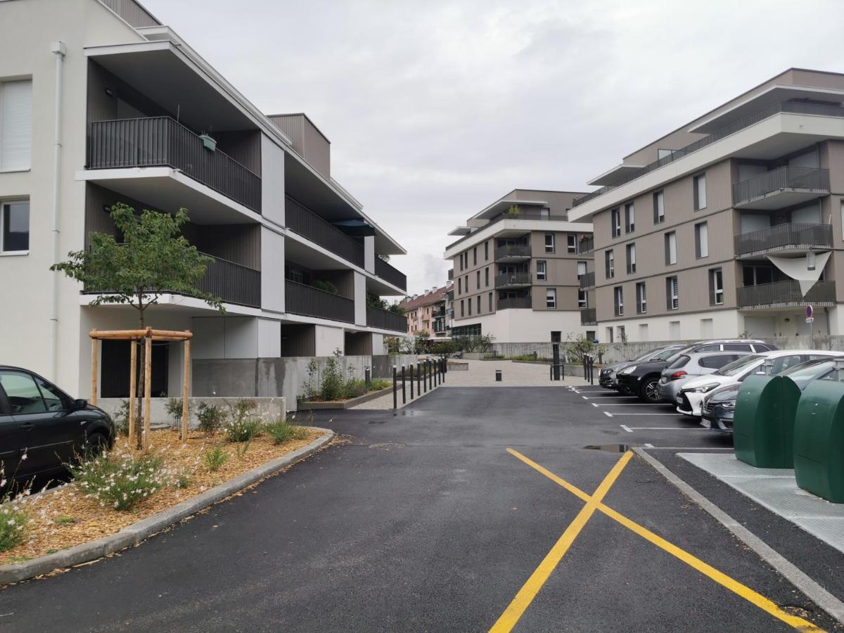Semnoz & Lac - Wifi - Parking - Netflix - Balcon - Centre-Ville Sévrier Extérieur photo